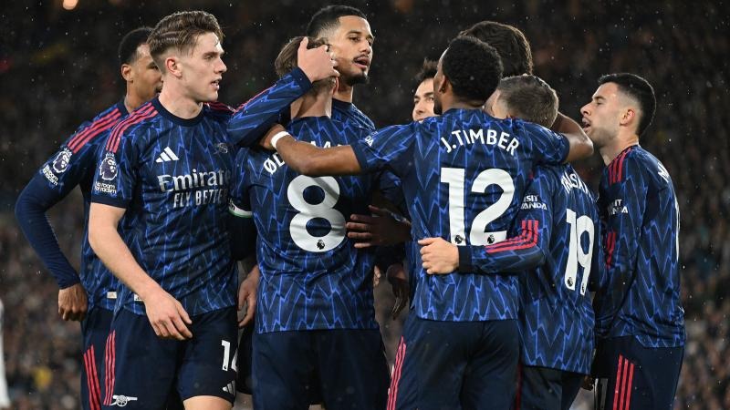 快船胜尼克斯后！哈登令人动容，战神卡王者归来，泰伦卢黔驴技穷